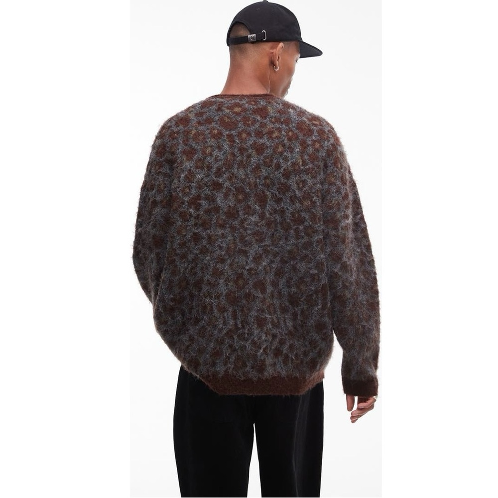 Relaxed Fit Brushed Leopard Cardigan - Picture 5 of 6